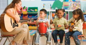 A música na educação infantil ajuda no aprendizado